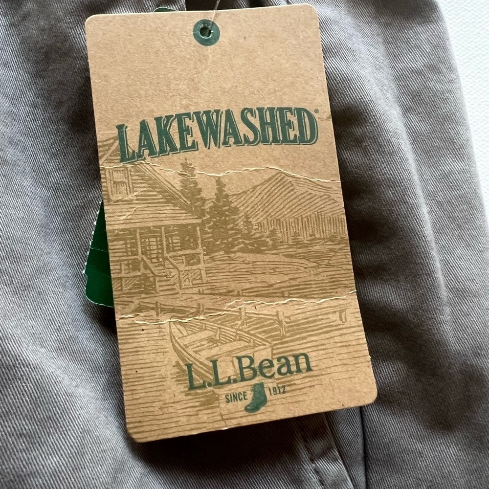 NWT Men's 3XL LL Bean Lakewashed Stretch Khaki Shorts Pull-On 8" Inseam (F1) - Picture 5 of 7